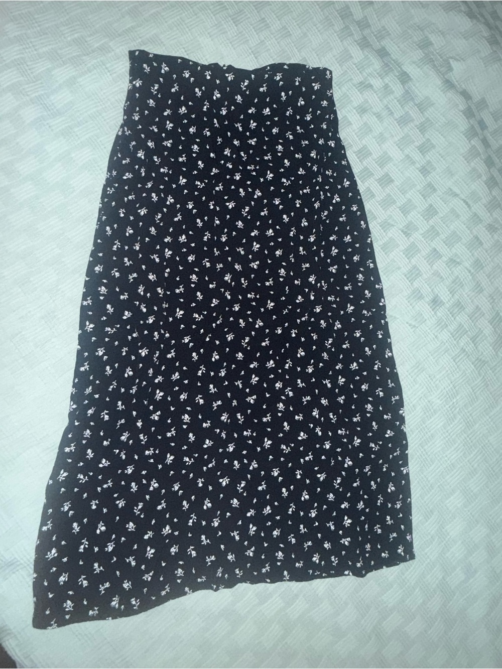 Brandy Melville Black Midi Skirt with White Floral Print